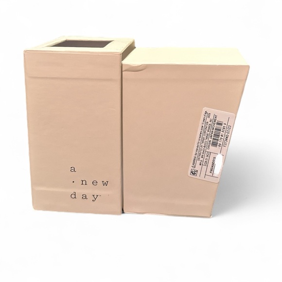 A New Day Women’s Easy-Read Analog Watch – Brown Adjustable Band - Picture 4 of 4